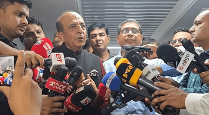 https://daily-bangladeshmirror.com/post/banglades-vart-smprk-oteete-atke-thakar-kono-suzog-nei-varter-haikmisnar